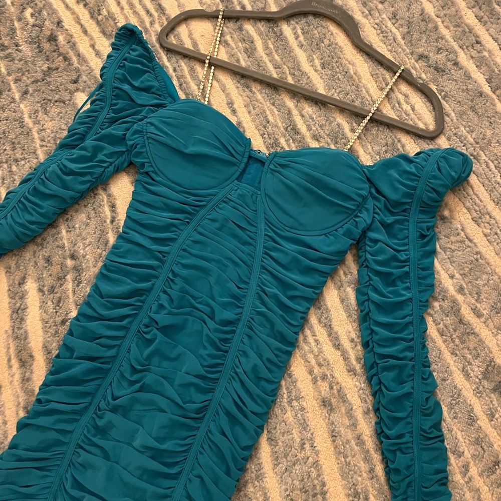 Fashion Nova new dress never worn!!